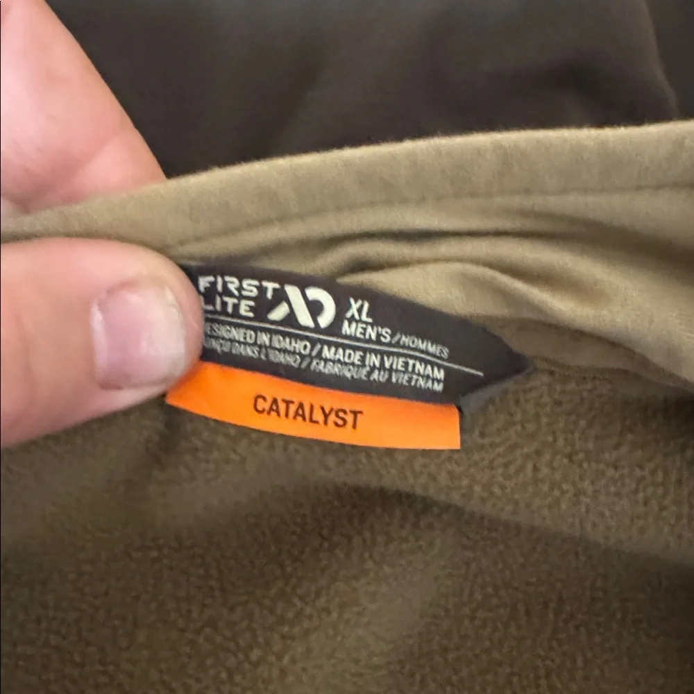 First Lite Catalyst Vest - Fusion Pattern - Picture 2 of 3